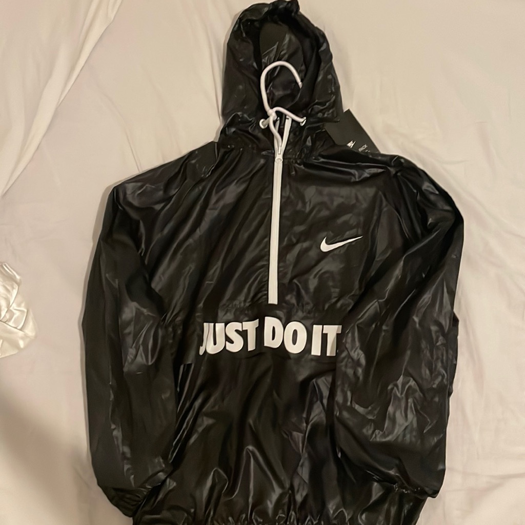 Nike Wind Jacket